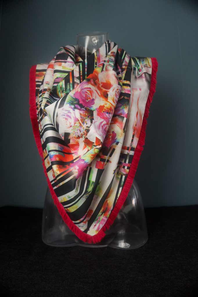 sjaal jasmijn abstracte print bloemen gekleurde vlakken afwerking fuchsia band